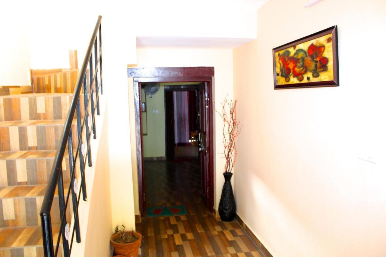 לנסדאון Windsor Cottages מראה חיצוני תמונה