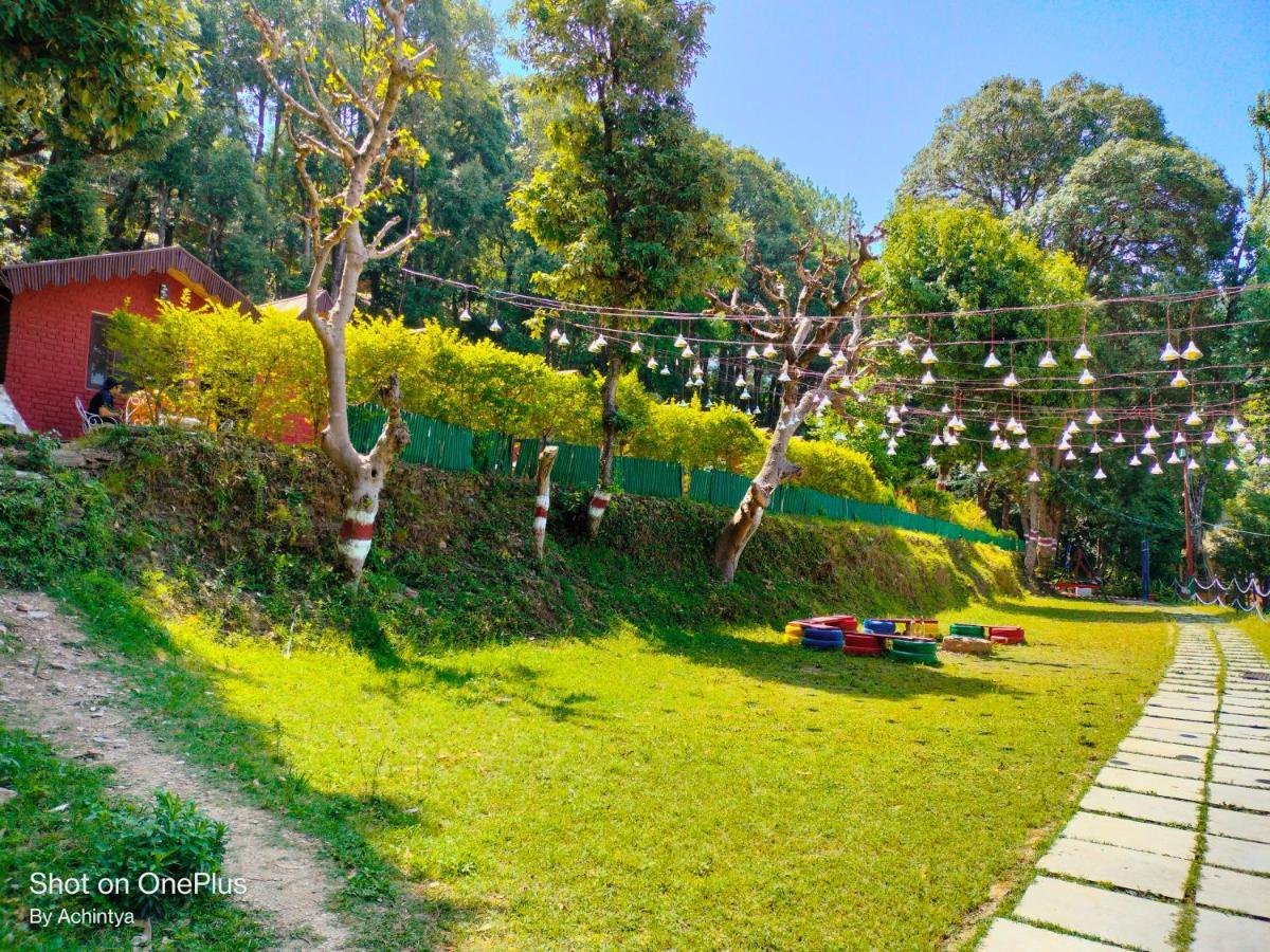 לנסדאון Windsor Cottages מראה חיצוני תמונה