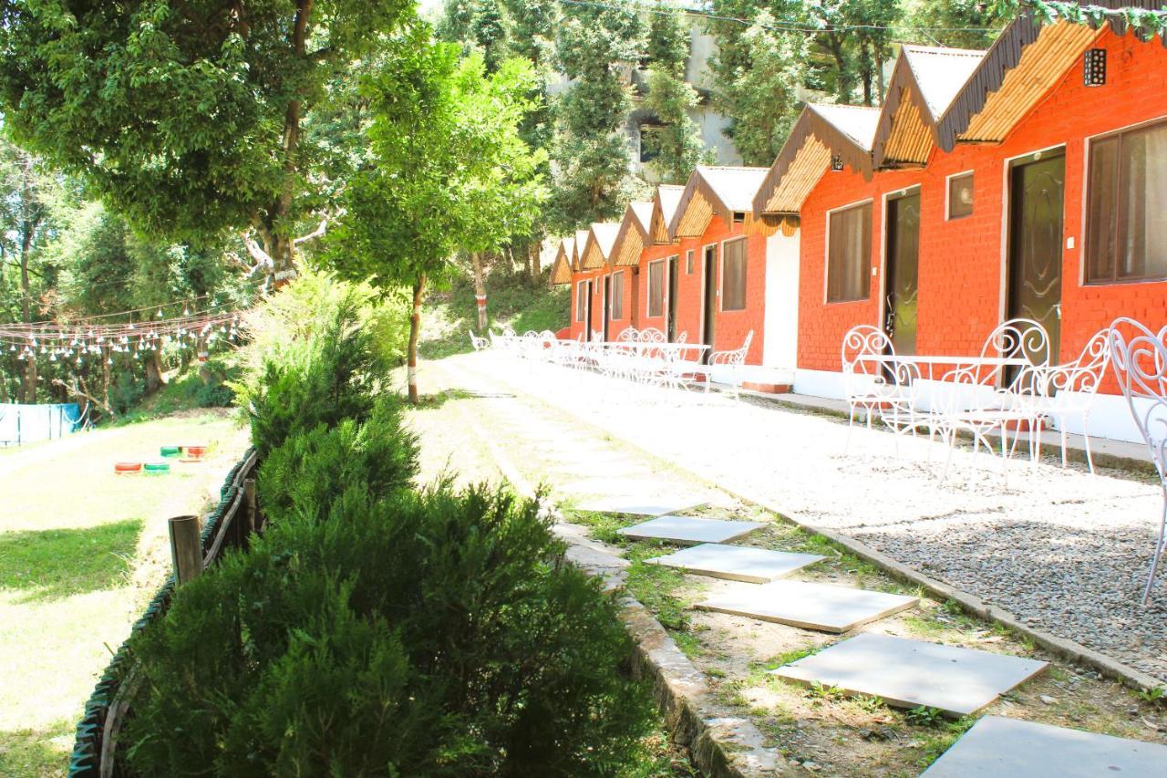 לנסדאון Windsor Cottages מראה חיצוני תמונה