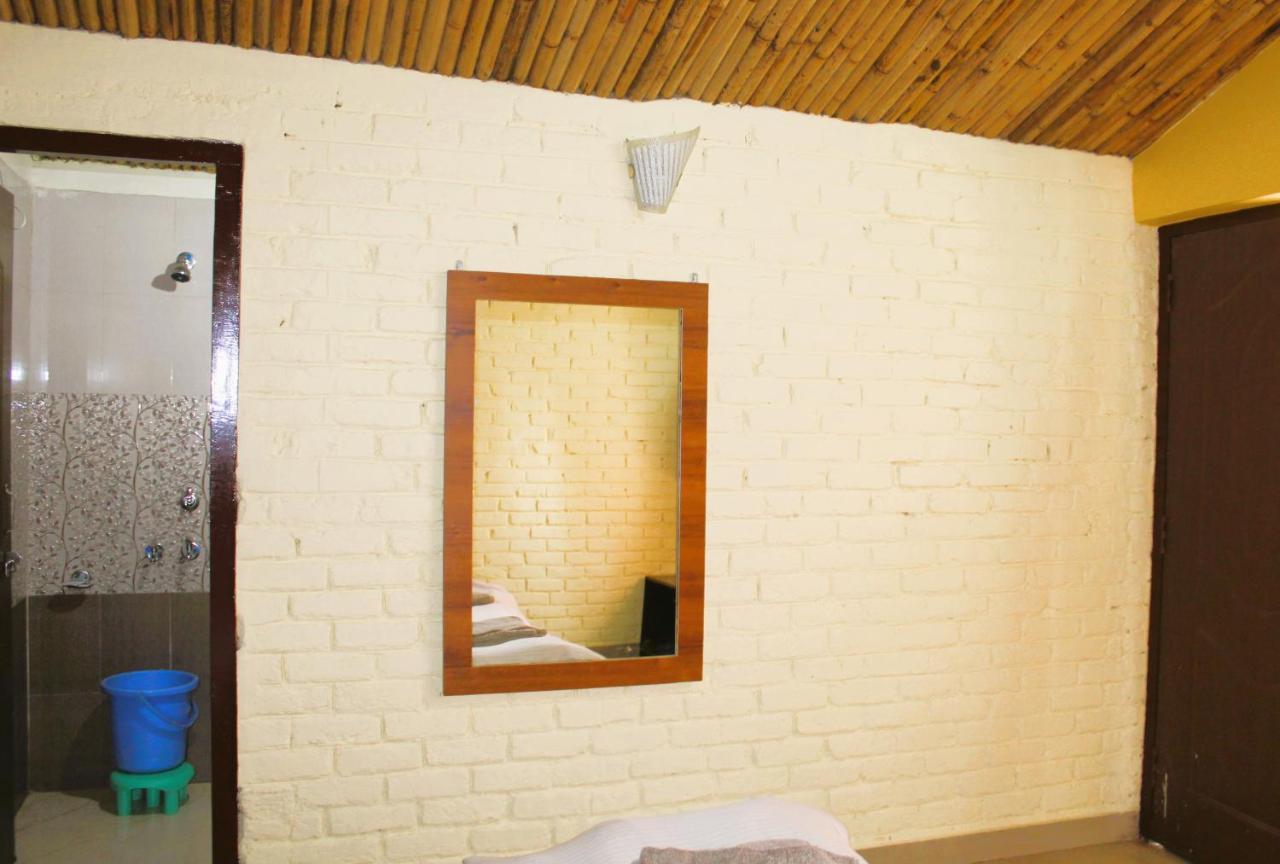 לנסדאון Windsor Cottages מראה חיצוני תמונה