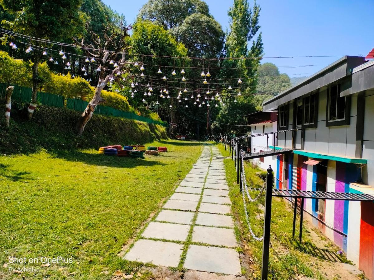 לנסדאון Windsor Cottages מראה חיצוני תמונה