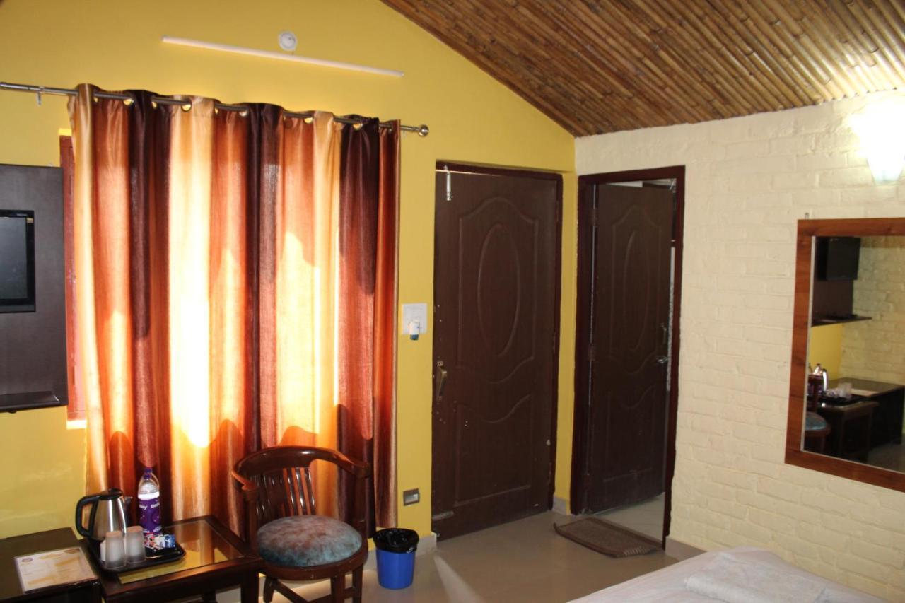 לנסדאון Windsor Cottages מראה חיצוני תמונה